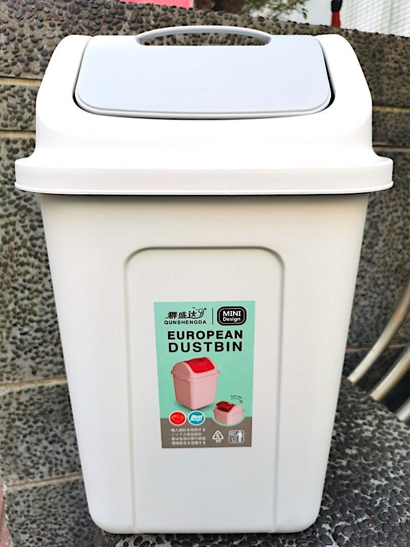 PLASTIC GARBAGE BIN w/SWING LID