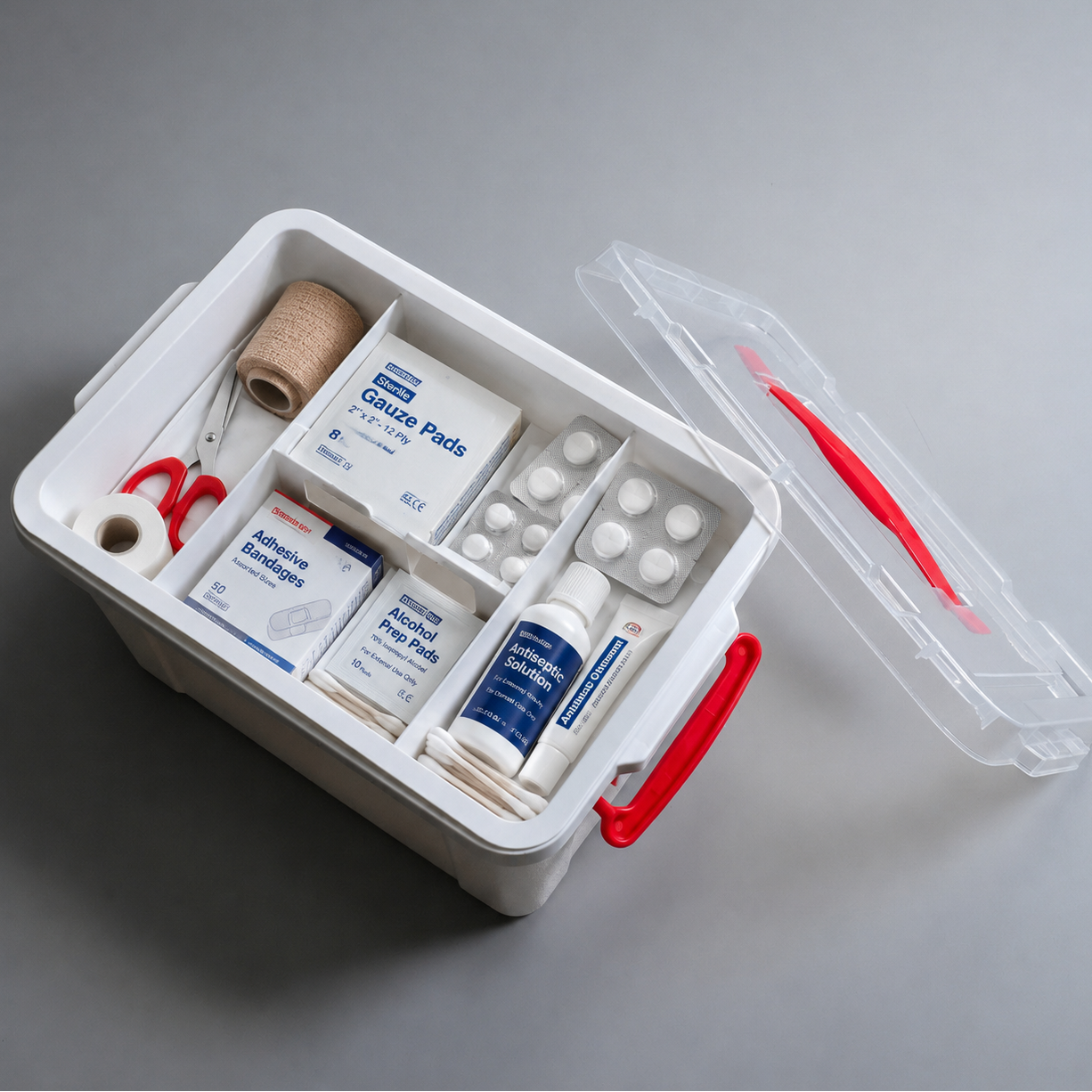 PLASTIC FIRST AID & MEDICINE STORAGE BOX