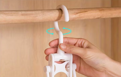 6 RACK PLASTIC PANT/SKIRT HANGER W/CLIPS
