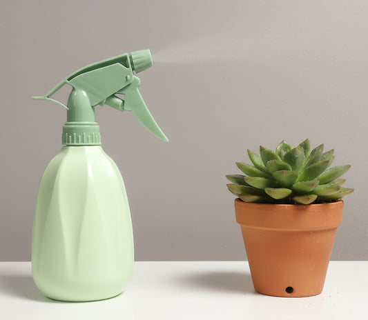 PLASTIC SPRAY BOTTLE GREEN 500ml